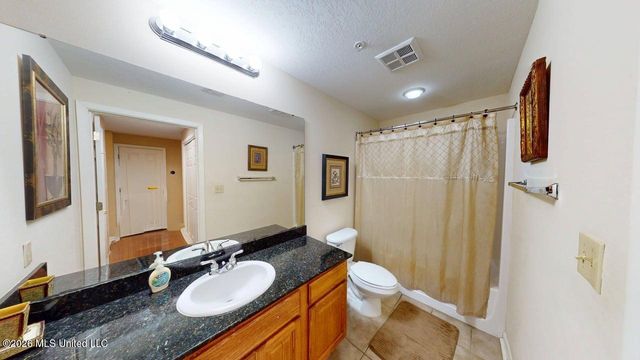 2230 Beach Drive, 705, Gulfport, MS 39507