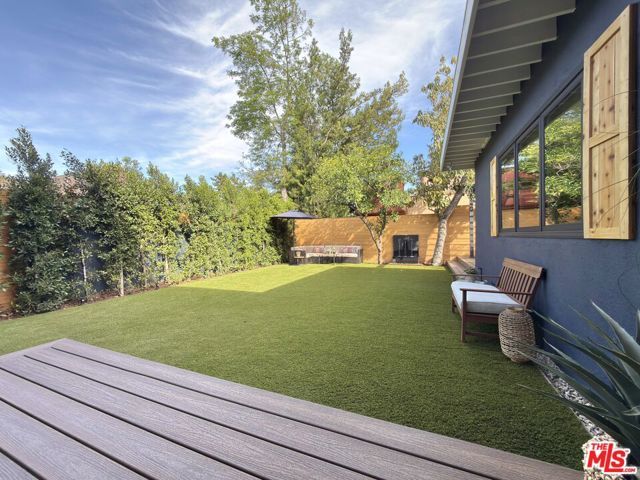 5254 Nagle Avenue, Sherman Oaks, CA 91401
