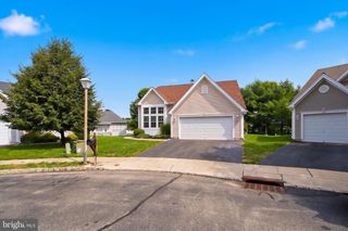 7 BAYOU CT, Barnegat, NJ 08005