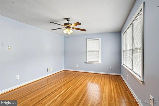 8157 SPRUCE DR, Harrisburg, PA 17111