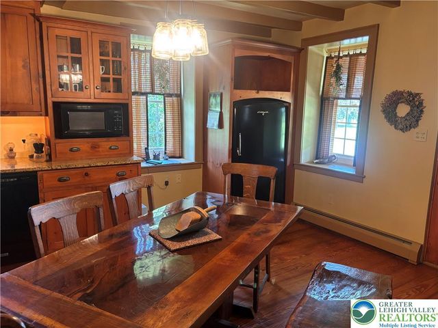 3590 Drifting Drive, Lower Saucon Twp, PA 18055