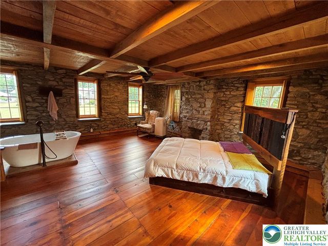 3590 Drifting Drive, Lower Saucon Twp, PA 18055