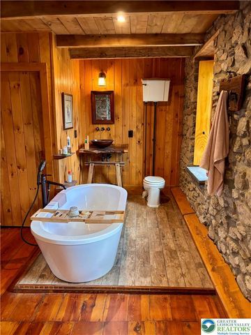 3590 Drifting Drive, Lower Saucon Twp, PA 18055
