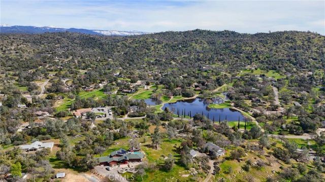 30658 Holiday, Coarsegold, CA 93614