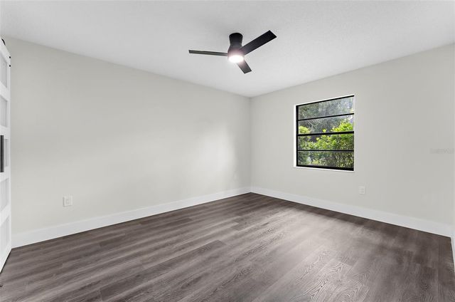 5014 BARRINGTON CIRCLE 2102, Sarasota, FL 34234