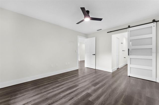 5014 BARRINGTON CIRCLE 2102, Sarasota, FL 34234