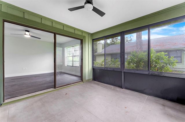5014 BARRINGTON CIRCLE 2102, Sarasota, FL 34234