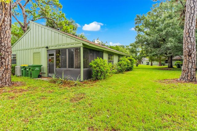 5014 BARRINGTON CIRCLE 2102, Sarasota, FL 34234