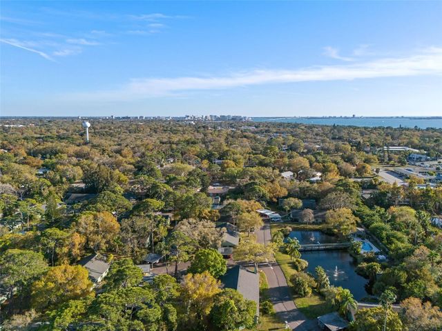 5014 BARRINGTON CIRCLE 2102, Sarasota, FL 34234