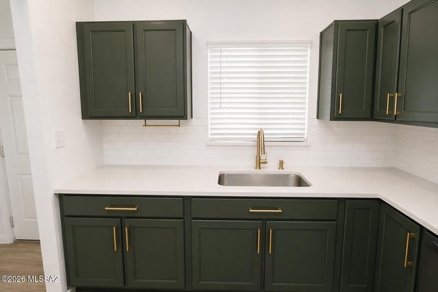 2549 E Sylvia Street, Tucson, AZ 85716