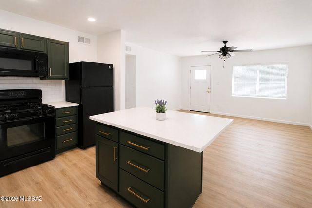 2549 E Sylvia Street, Tucson, AZ 85716