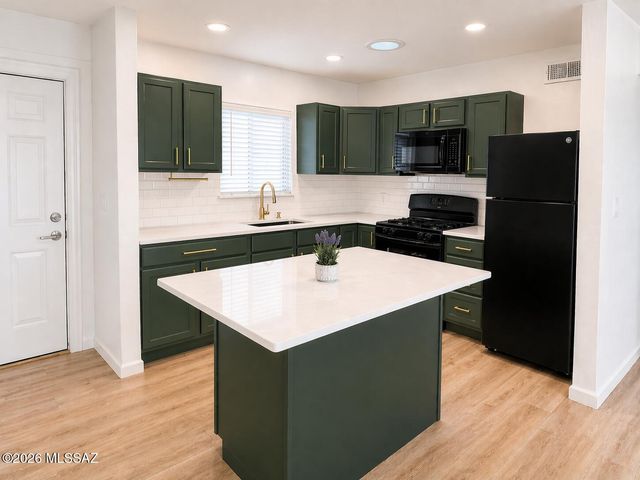 2549 E Sylvia Street, Tucson, AZ 85716