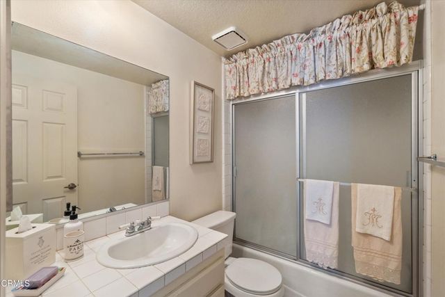 625 S Broadway 2, Redondo Beach, CA 90277