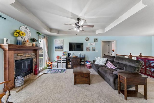 12204 E 214th Street, Peculiar, MO 64078
