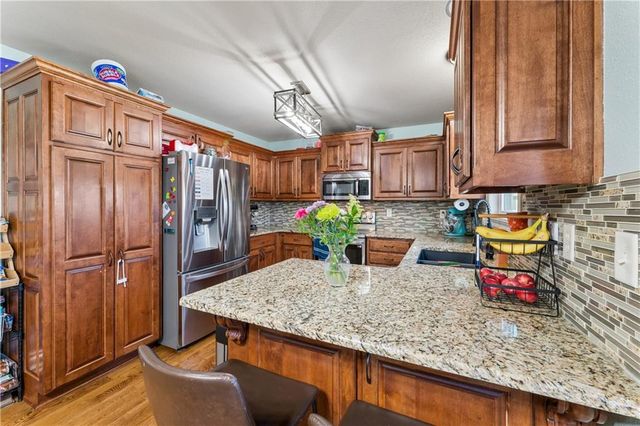 12204 E 214th Street, Peculiar, MO 64078