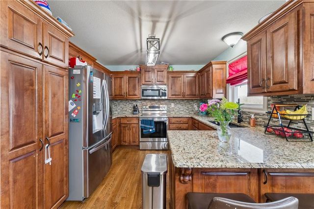12204 E 214th Street, Peculiar, MO 64078