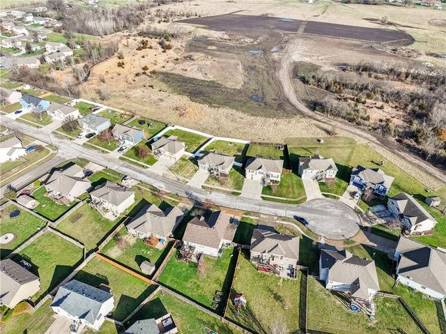 12204 E 214th Street, Peculiar, MO 64078