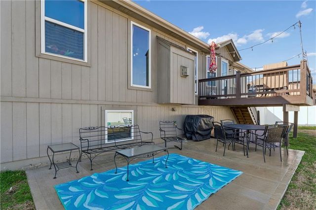 12204 E 214th Street, Peculiar, MO 64078