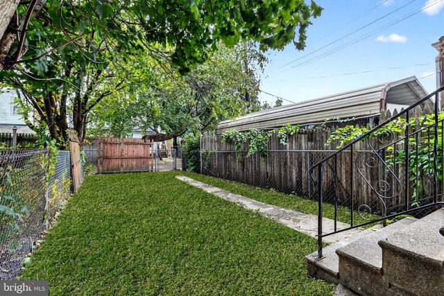 15 ADELLA AVE, Hamilton, NJ 08609