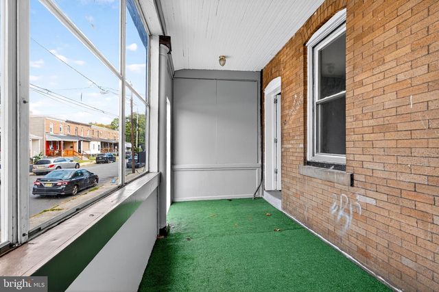 15 ADELLA AVE, Hamilton, NJ 08609