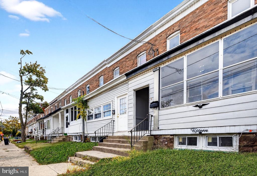 15 ADELLA AVE, Hamilton, NJ 08609