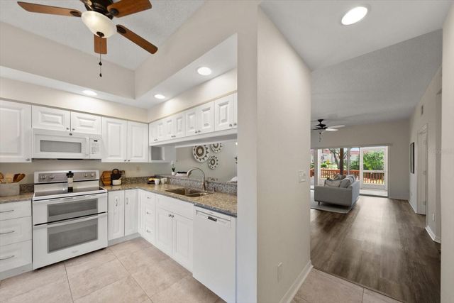 6330 99TH WAY N 14D, Seminole, FL 33708