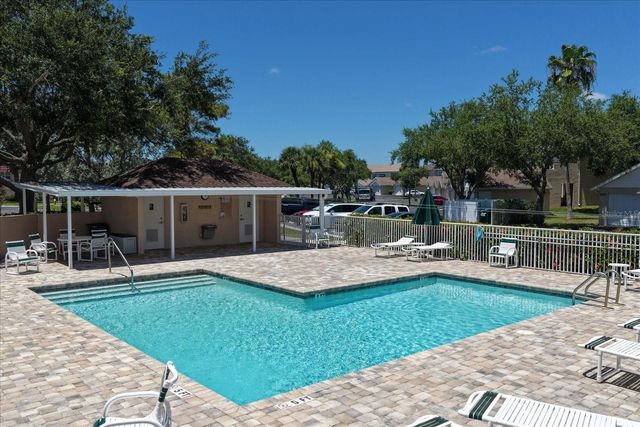 6330 99TH WAY N 14D, Seminole, FL 33708