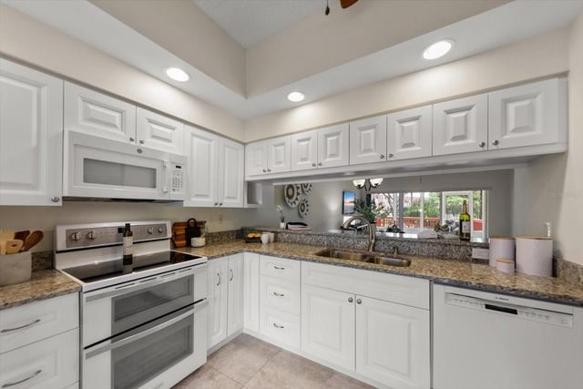 6330 99TH WAY N 14D, Seminole, FL 33708