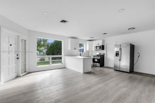 6831 Greene St 6831, Hollywood, FL 33024