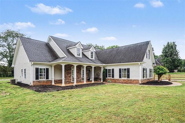 25 Isaiah Drive, Jefferson, GA 30549