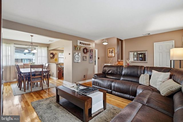 9960 WISTARIA ST, Philadelphia, PA 19115