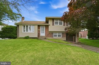 9960 WISTARIA ST, Philadelphia, PA 19115