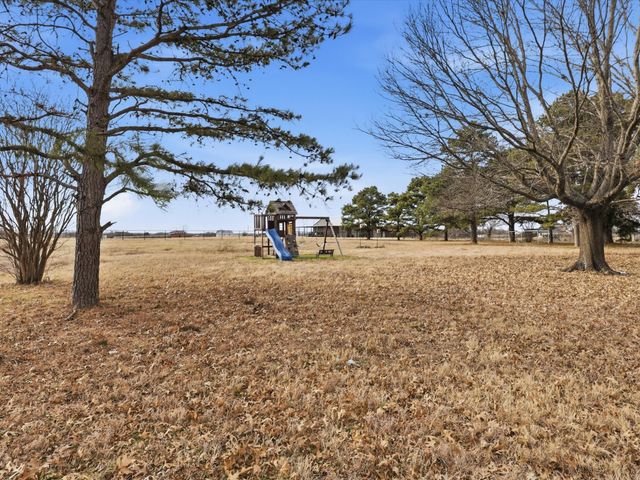 3007 County Road 805b, Cleburne, TX 76031