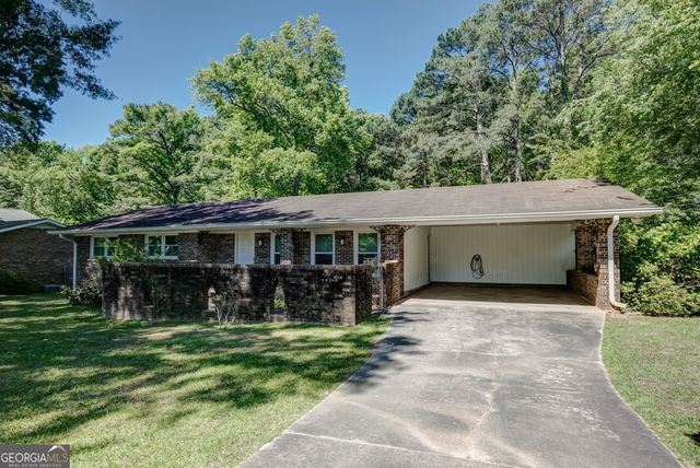 235 Walker Avenue, Fayetteville, GA 30215