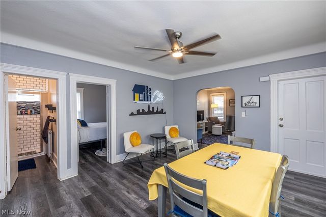 1337 W 67th Street, Cleveland, OH 44102