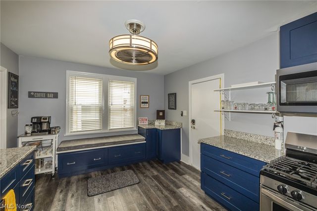 1337 W 67th Street, Cleveland, OH 44102
