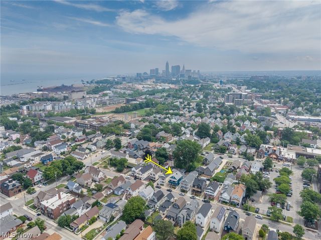 1337 W 67th Street, Cleveland, OH 44102