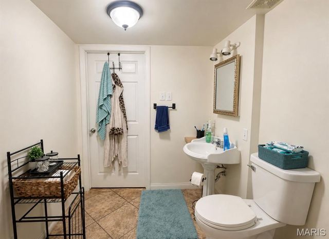 303 E Ash Street, Desloge, MO 63601