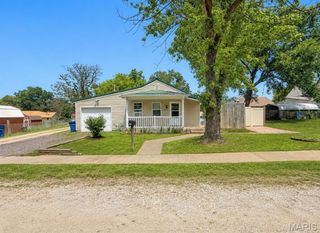 303 E Ash Street, Desloge, MO 63601