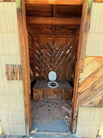 0 Kern, 29 Palms, CA 92277