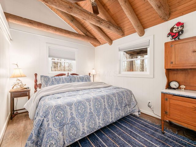 1060 Fox Lane, Sugar Grove, OH 43155