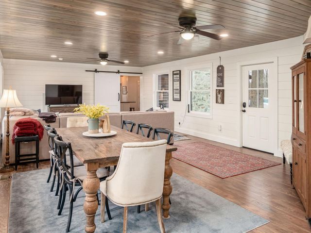 1060 Fox Lane, Sugar Grove, OH 43155