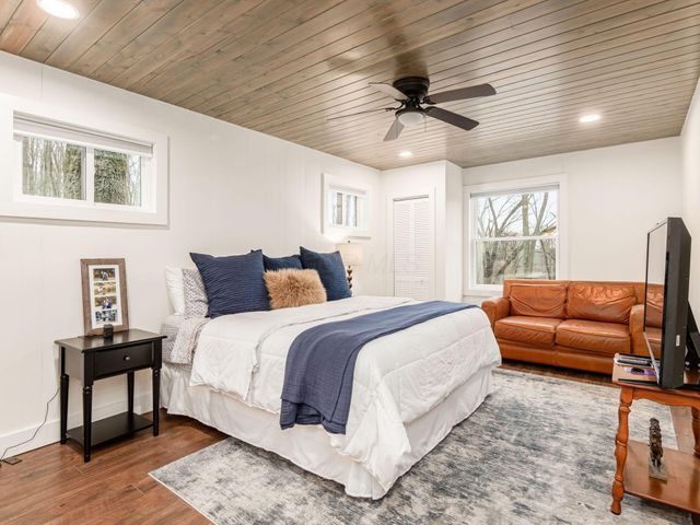 1060 Fox Lane, Sugar Grove, OH 43155