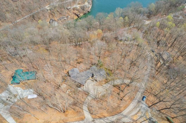 1060 Fox Lane, Sugar Grove, OH 43155