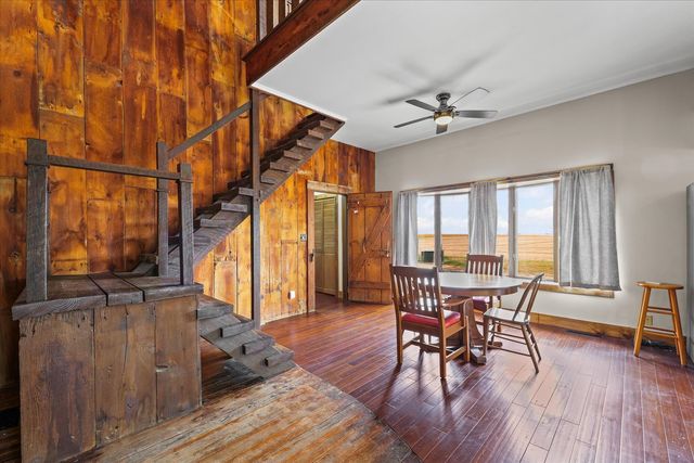 2550 E County Road 1375 Road, Newman, IL 61942