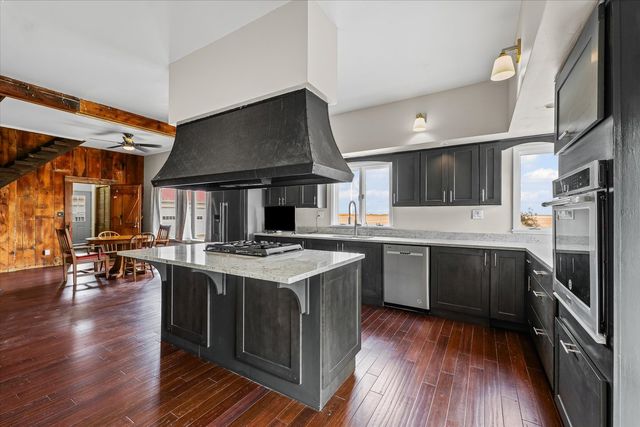 2550 E County Road 1375 Road, Newman, IL 61942