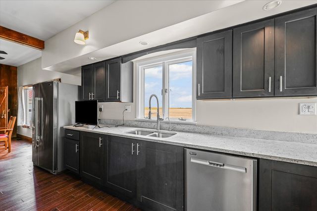 2550 E County Road 1375 Road, Newman, IL 61942