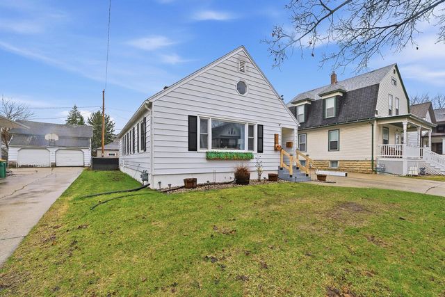 258 E 1st STREET, Fond Du Lac, WI 54935