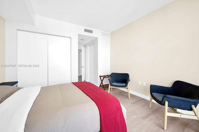 55 SW 9th Street 3306, Miami, FL 33130