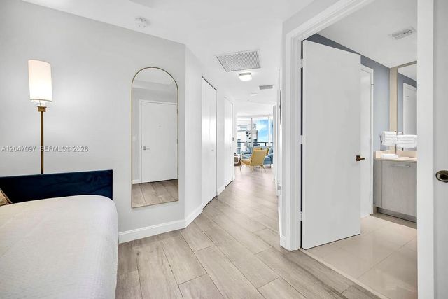 55 SW 9th Street 3306, Miami, FL 33130